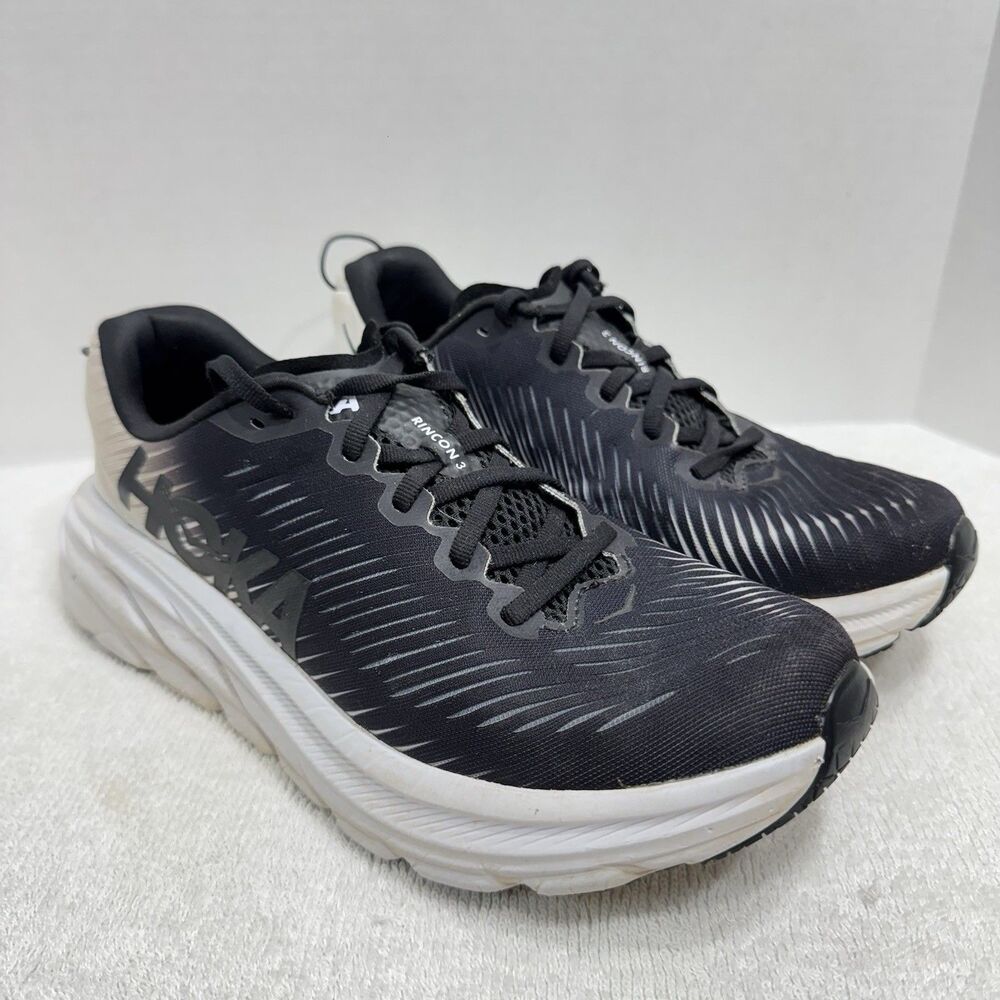 Hoka One One Rincon 3 Running Shoes Women's Size 9B Black White Walking Comfort